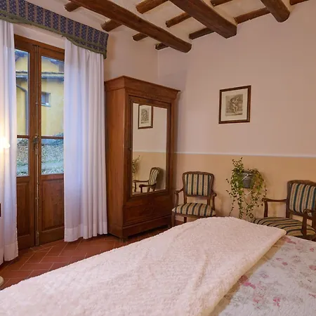 Podere Dell'anselmo Farm stay Montespertoli